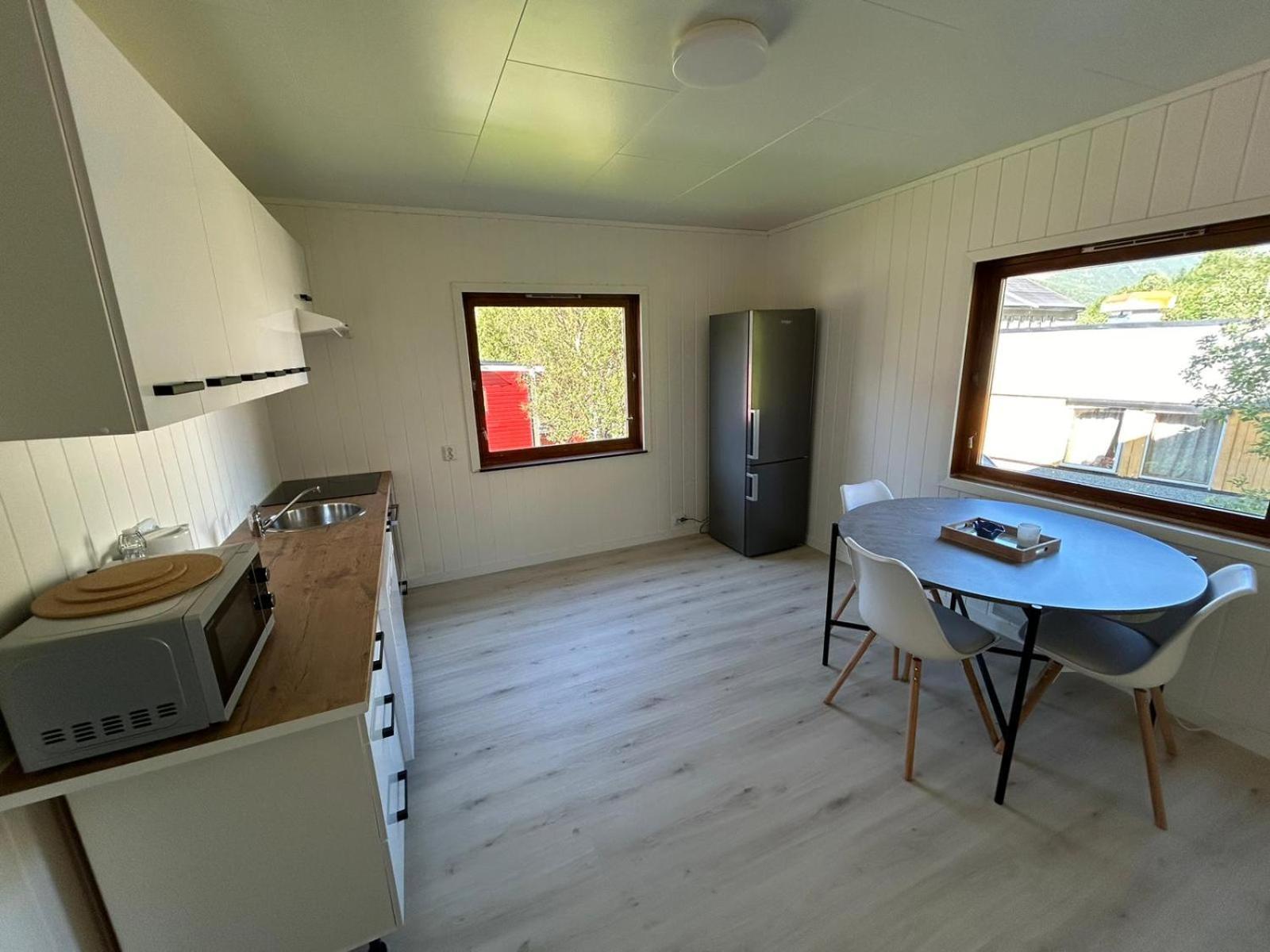 Ferrytale, Cozy, Spacious House On Senja Gryllefjord Экстерьер фото